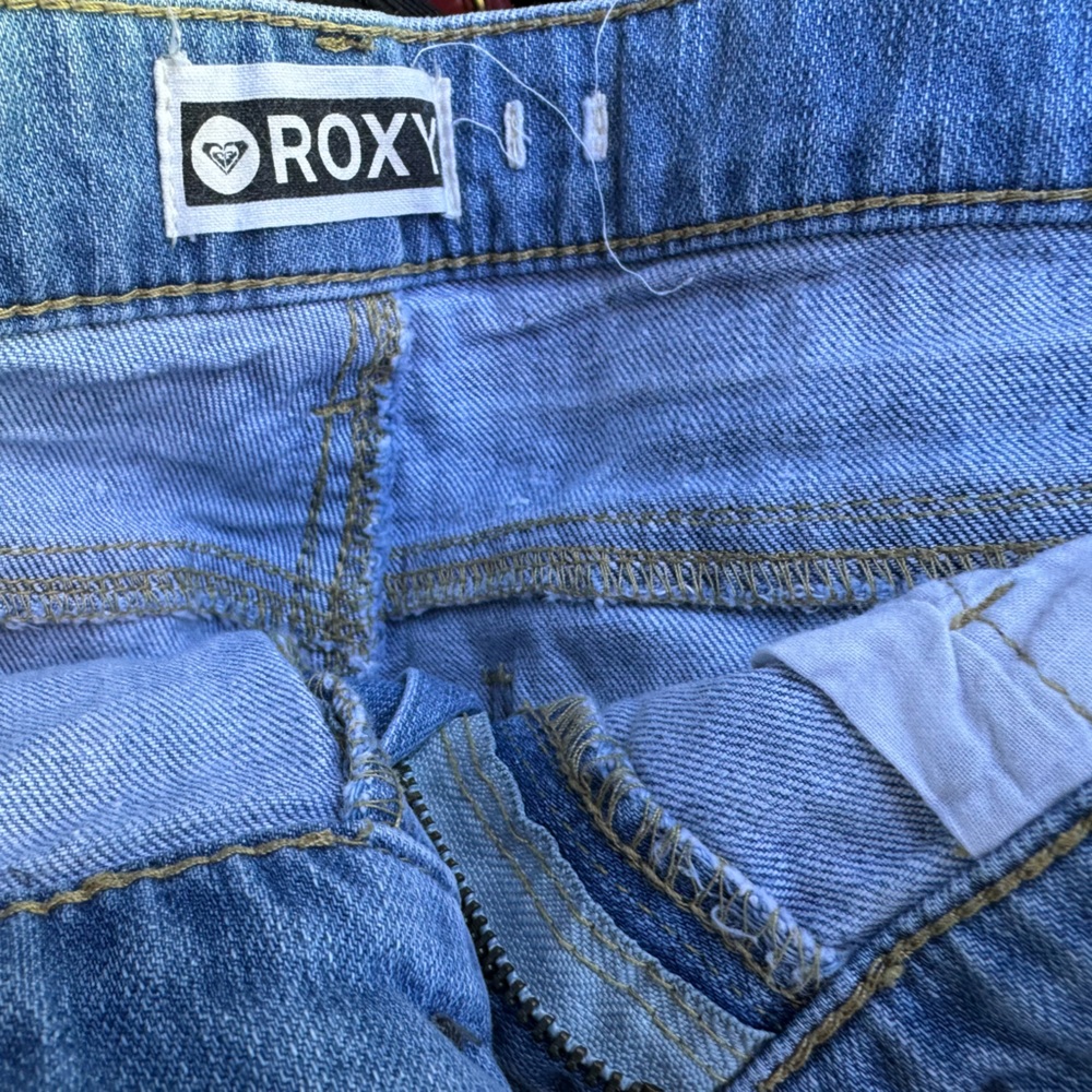 Roxy shorts - Picture 4 of 4